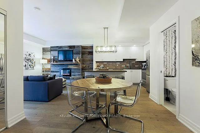 Building Photo - 63 Ruskin Ave #603