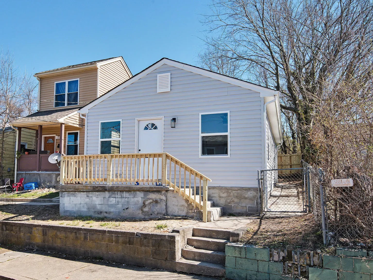 2 bed, 557 sqft, $1,250 — Photo 3
