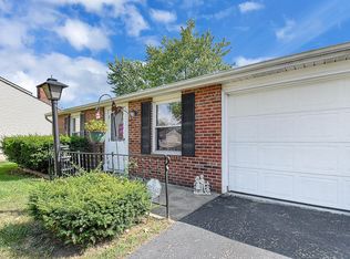 2551 Hoover Ct, Grove City, OH