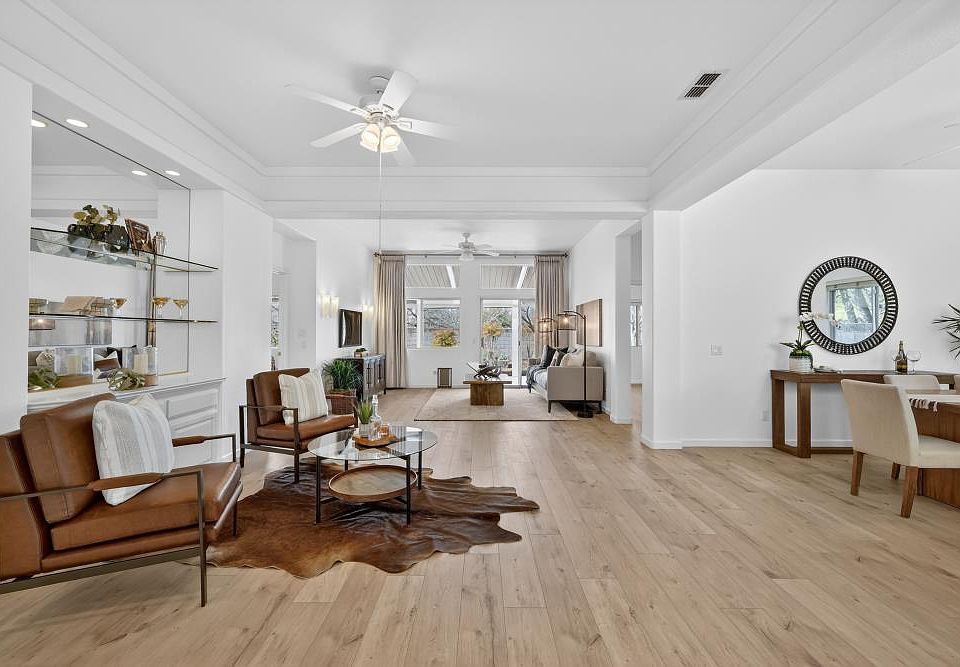 1st image of 510 Diamond Glen Cir