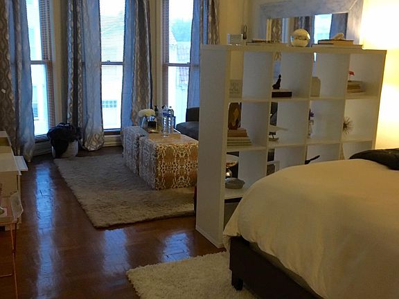 2nd image of 1690 Bay St APT 103