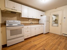234 Low St, Newburyport, MA