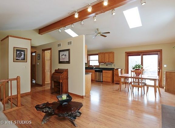 2nd image of 38539 N Pine Grove Ave