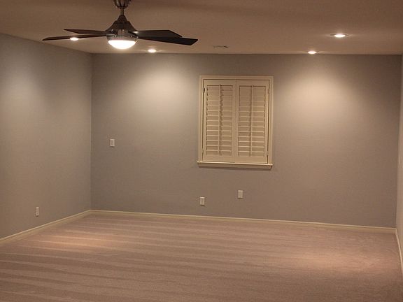 4th image of 516 N Flanagan Ave