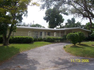 6740 SW 69th Ter, South Miami, FL, 33143