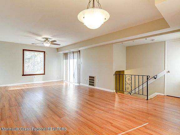 3rd image of 28 Newport Court #211