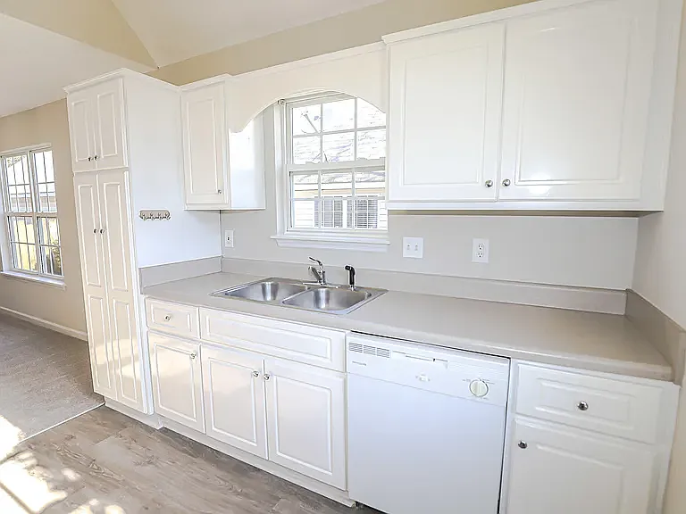 4531 Derryclare Ln — Photo 19