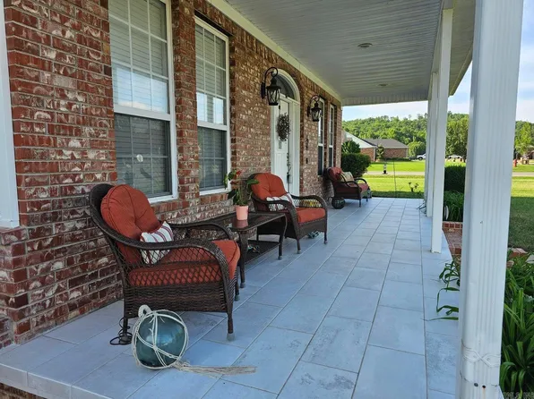 12 Herring Cv, Russellville, AR 72802