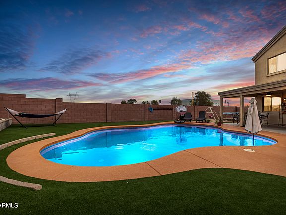 3rd image of 23860 W ANTELOPE Trail