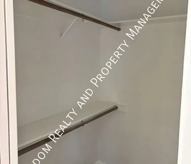 9117 Hoxie Ct — Photo 17