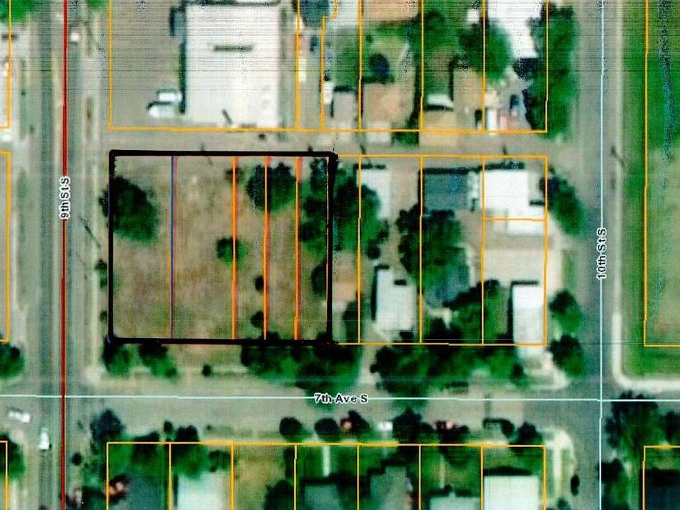 1st image of 905 7th Ave S