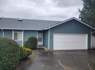 1425 Cameo Ct, Grants Pass, OR 97527