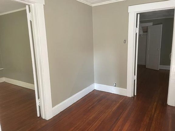 4th image of 75 Saint Andrews Pl #Basement