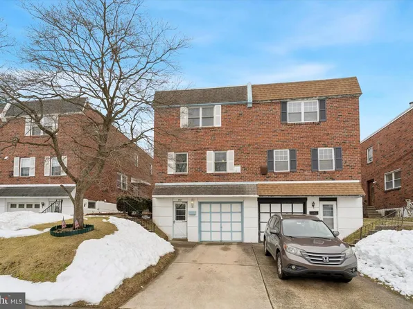 8921 Turton Dr, Philadelphia, PA 19115