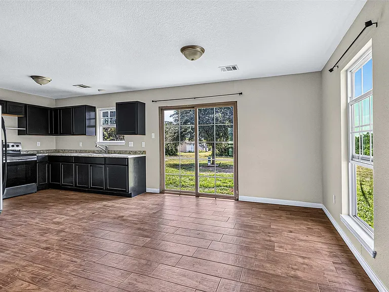2500 Center Point Rd — Photo 9