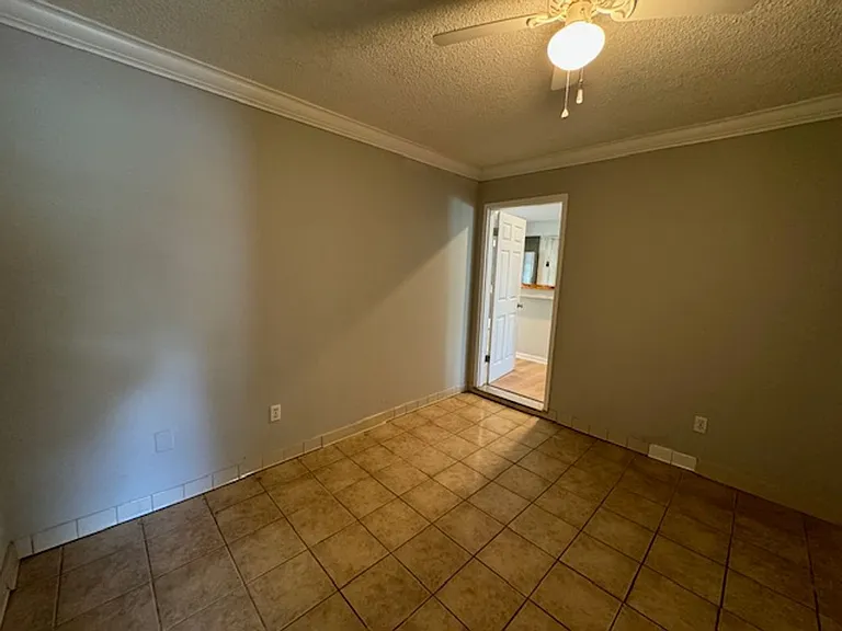 13 Oak Leaf Ln — Photo 33
