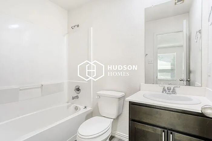 4419 Trigg St #A — Photo 10