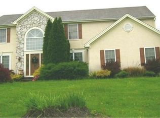 13 Bryces Ct, Sicklerville, NJ 08081