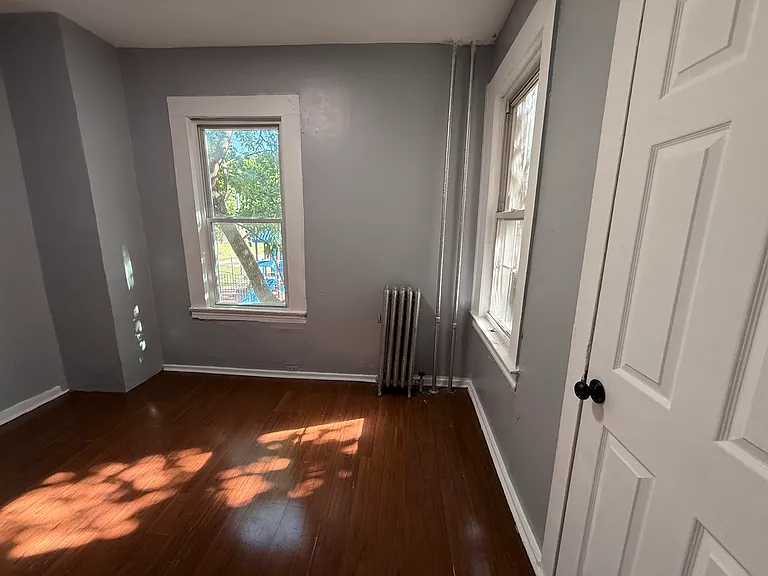 319 Irvine Turner Blvd #1 — Photo 6