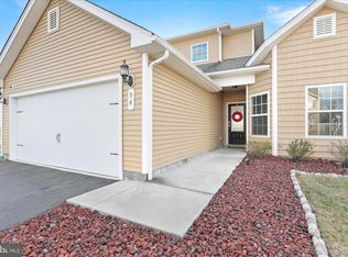54 Vermeer Ln, Martinsburg, WV 25401