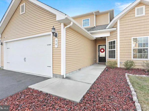 54 Vermeer Ln, Martinsburg, WV 25401