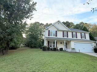 301 Saranac Ridge Dr, Holly Springs, NC 27540