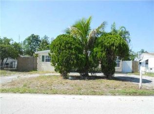 4050 Winchester Ln, West Palm Beach, FL 33406