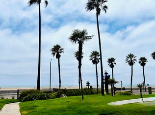 257 E Surfside Dr, Port Hueneme, CA 93041