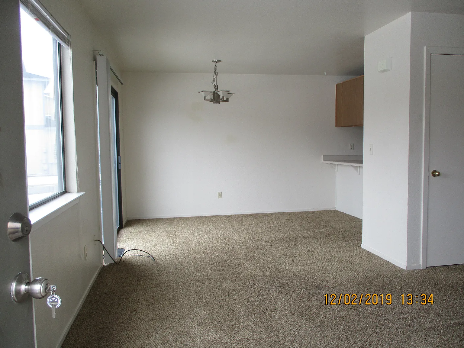 2 bed, 950 sqft, $1,450 — Photo 2