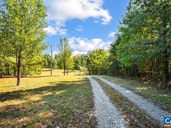 2nd image of 10239 Howardsville Rd