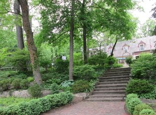 717 E 7th St, Hinsdale, IL 60521