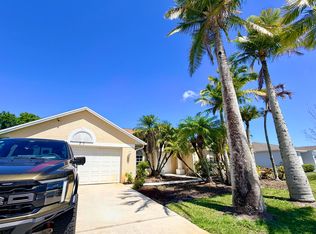 751 SE Starflower Avenue, Port St Lucie, FL 34983