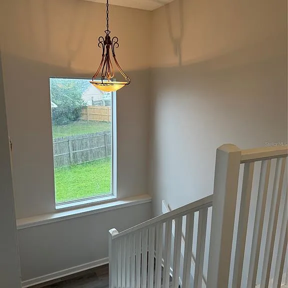 1826 Clacton Dr — Photo 8
