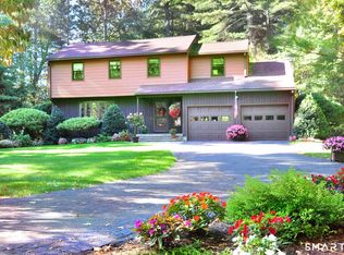 15 Winhart Drive, Granby, CT 06035