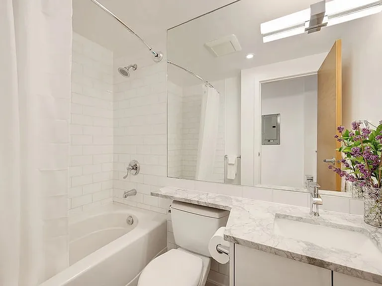 409 Swift St #312 — Photo 16