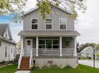 727 3rd Ave SW, Cedar Rapids, IA 52404