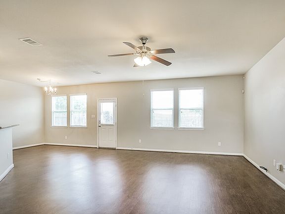 4th image of 9506 Green Mills Dr