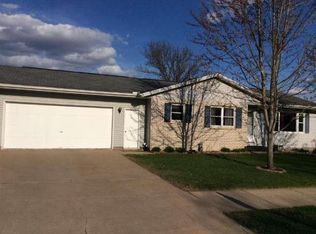 817 13th Ave S, Onalaska, WI 54650