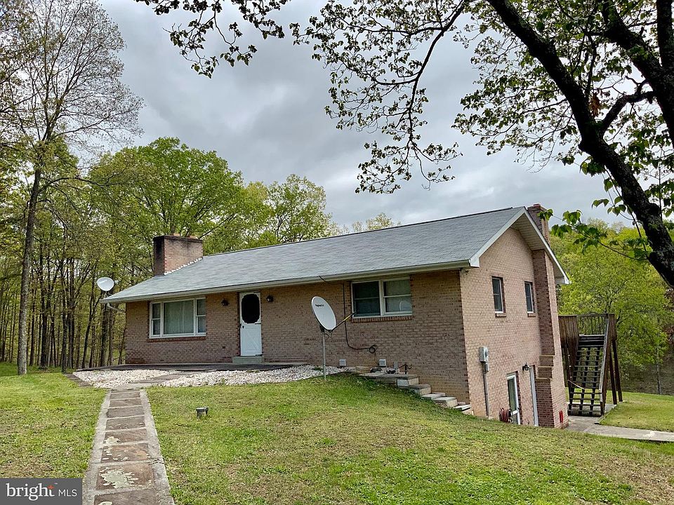 1st image of 17801 Sierra Ln SE