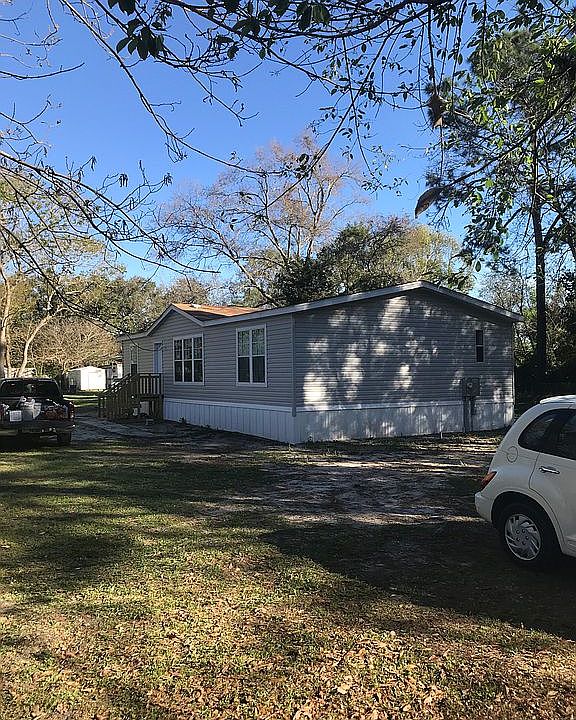 2nd image of 13643 Coman Rd
