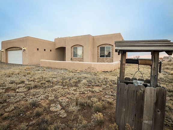 2nd image of 23 Serrania Dr