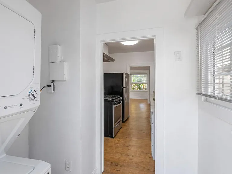 1453 W 37th Dr #1453 — Photo 11