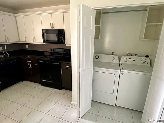 5th image of 3581 NW 94th Ave #1E