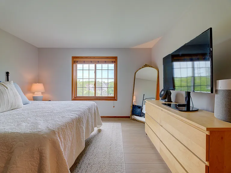 S79W17090 Pamela Ct — Photo 19