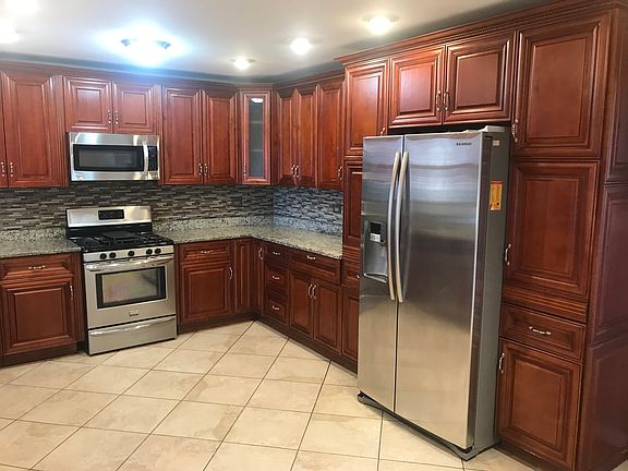 5th image of 9124 Concord Dr