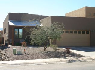 2074 Chaplain Carter Dr, Sierra Vista, AZ 85635
