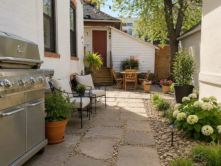 1406 Pine St #4 — Photo 15