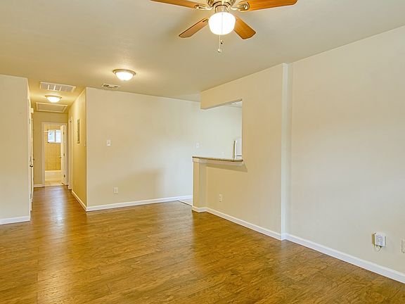 5th image of 6410 N Flores St