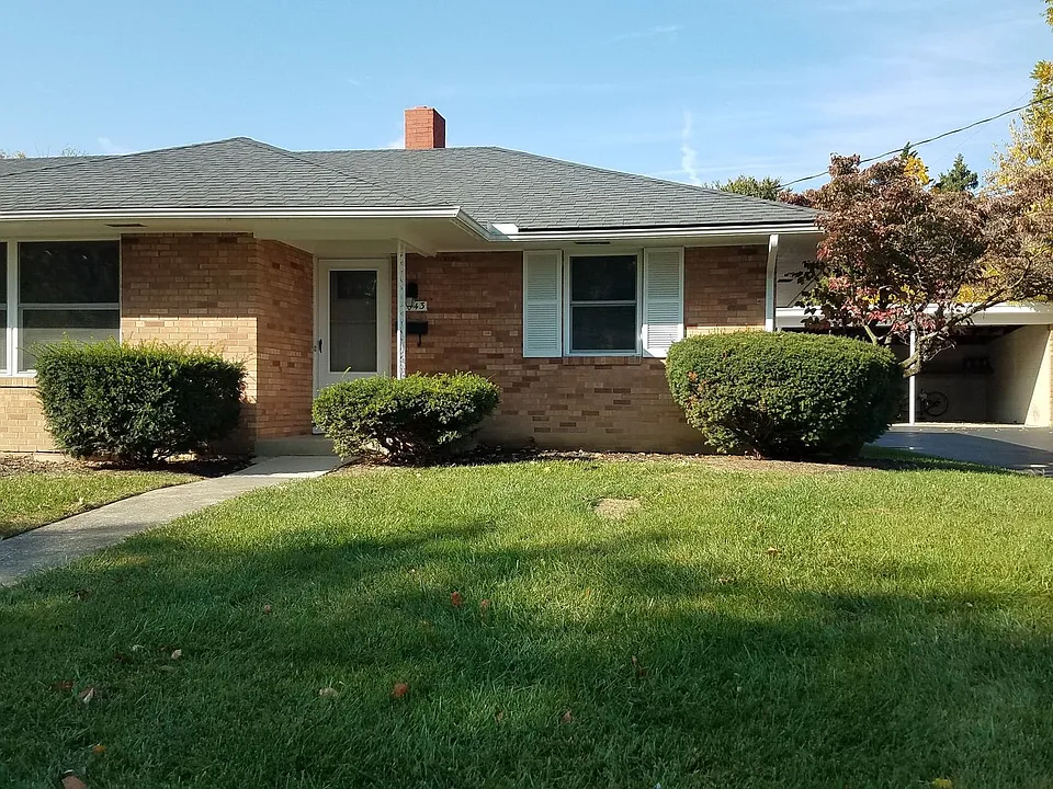 3043 Mount Holyoke Rd
