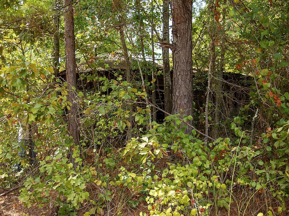 2nd image of Center Hill Rd